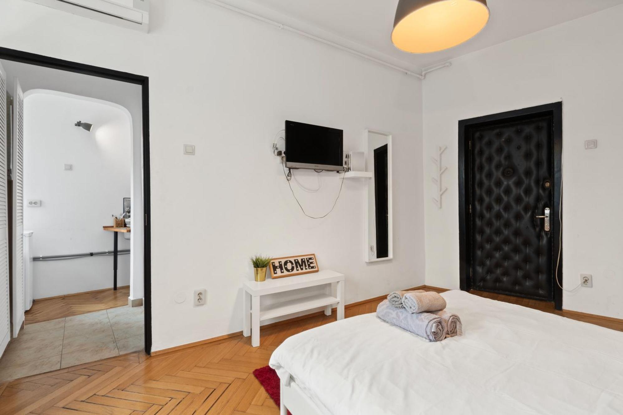 Old Town Studio 23B Apartment Bucharest Exterior photo