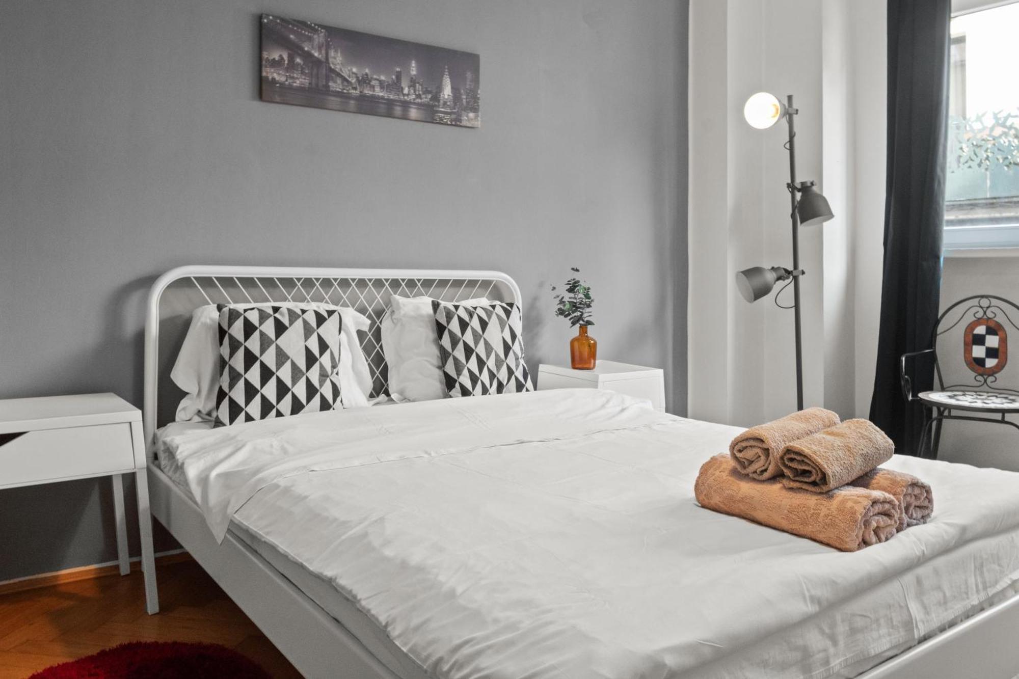 Old Town Studio 23B Apartment Bucharest Exterior photo